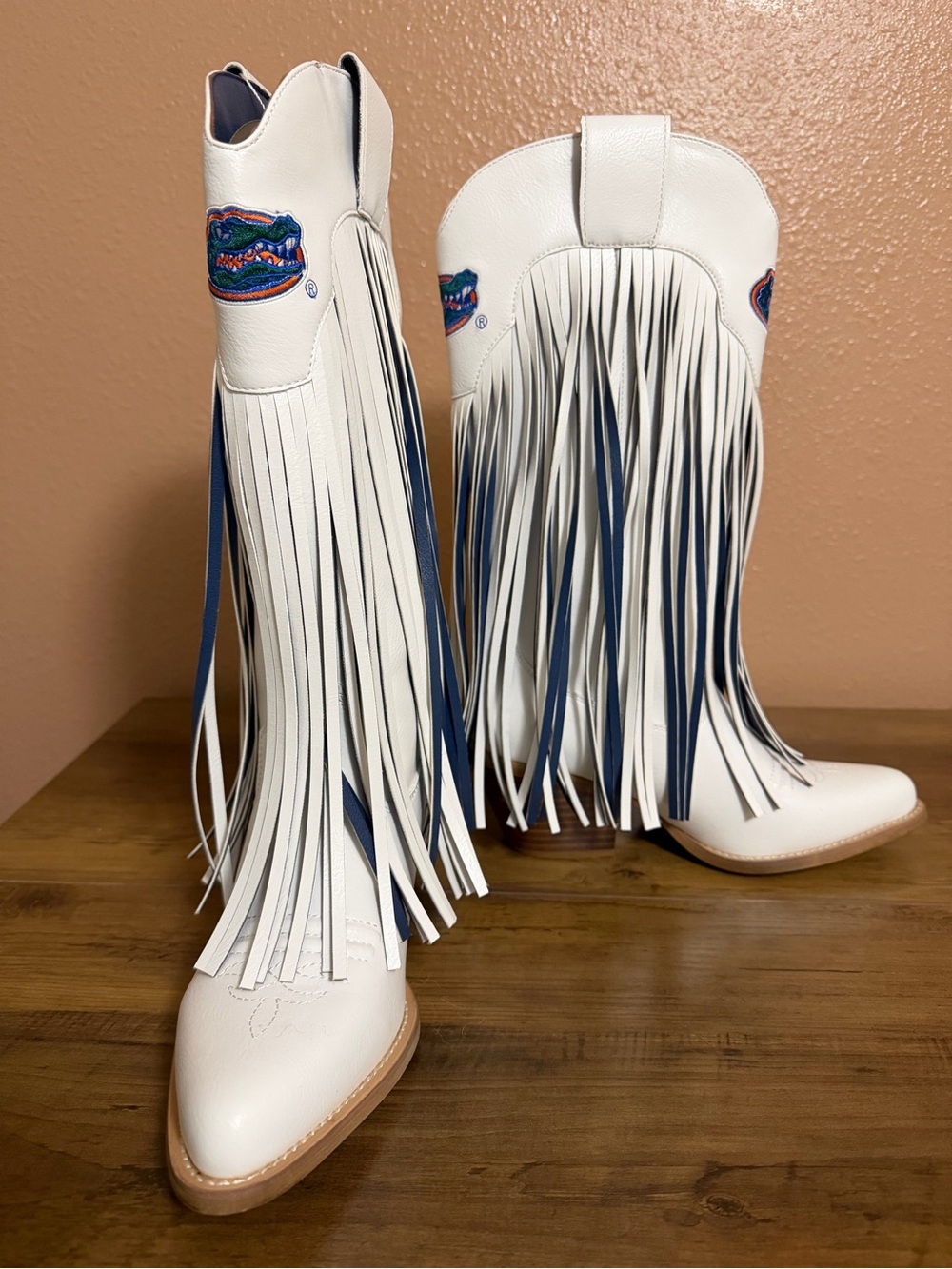 Florida Gators White Fringe Heeled Western Boots with Blue Accent-Brand New